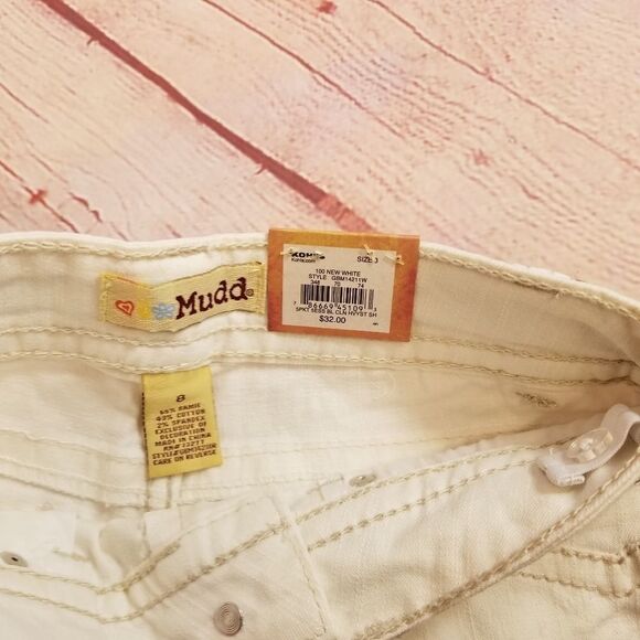 Mudd shorts 8  - Picture 3 of 3